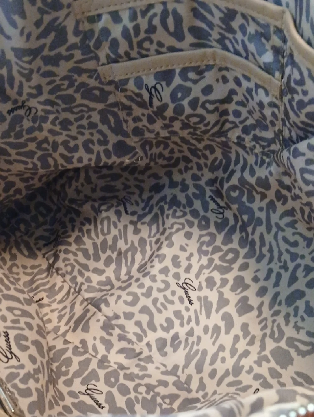 Guess Pink handbag patterned purse logo print vegan leather feminine style